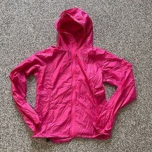 Patagonia Bright Pink Hooded Lightweight Packable Windbreaker Jacket S